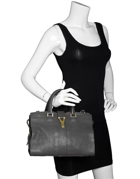 Yves Saint Laurent Small Cabas Chyc Leather Satchel on SALE